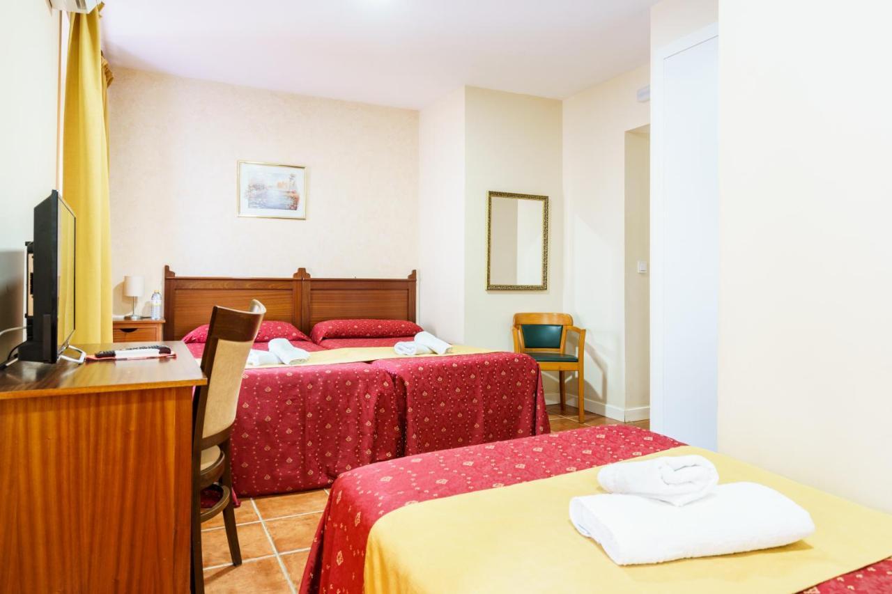 Hotel Carlos V Jerez By Vivere Stays Jerez de la Frontera Esterno foto