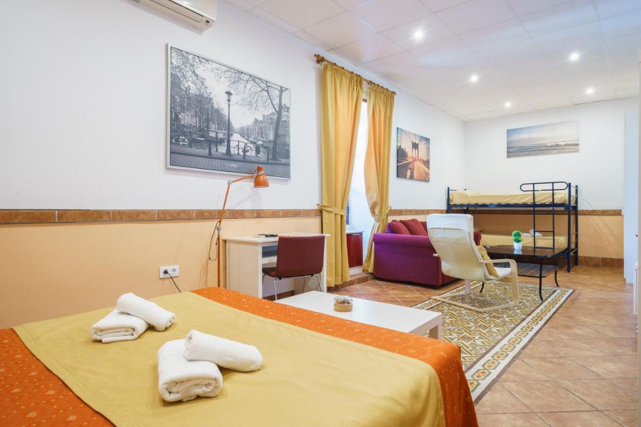 Hotel Carlos V Jerez By Vivere Stays Jerez de la Frontera Esterno foto