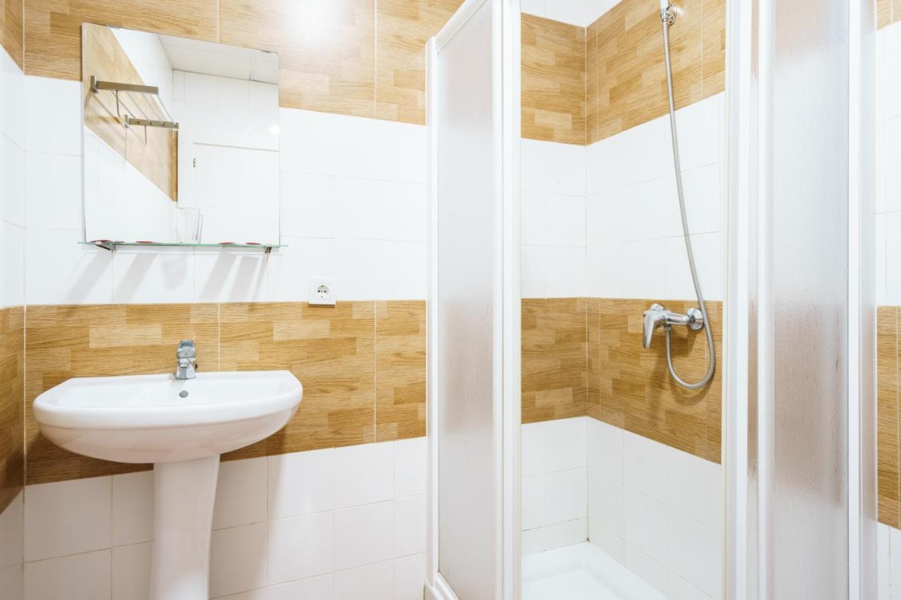 Hotel Carlos V Jerez By Vivere Stays Jerez de la Frontera Esterno foto