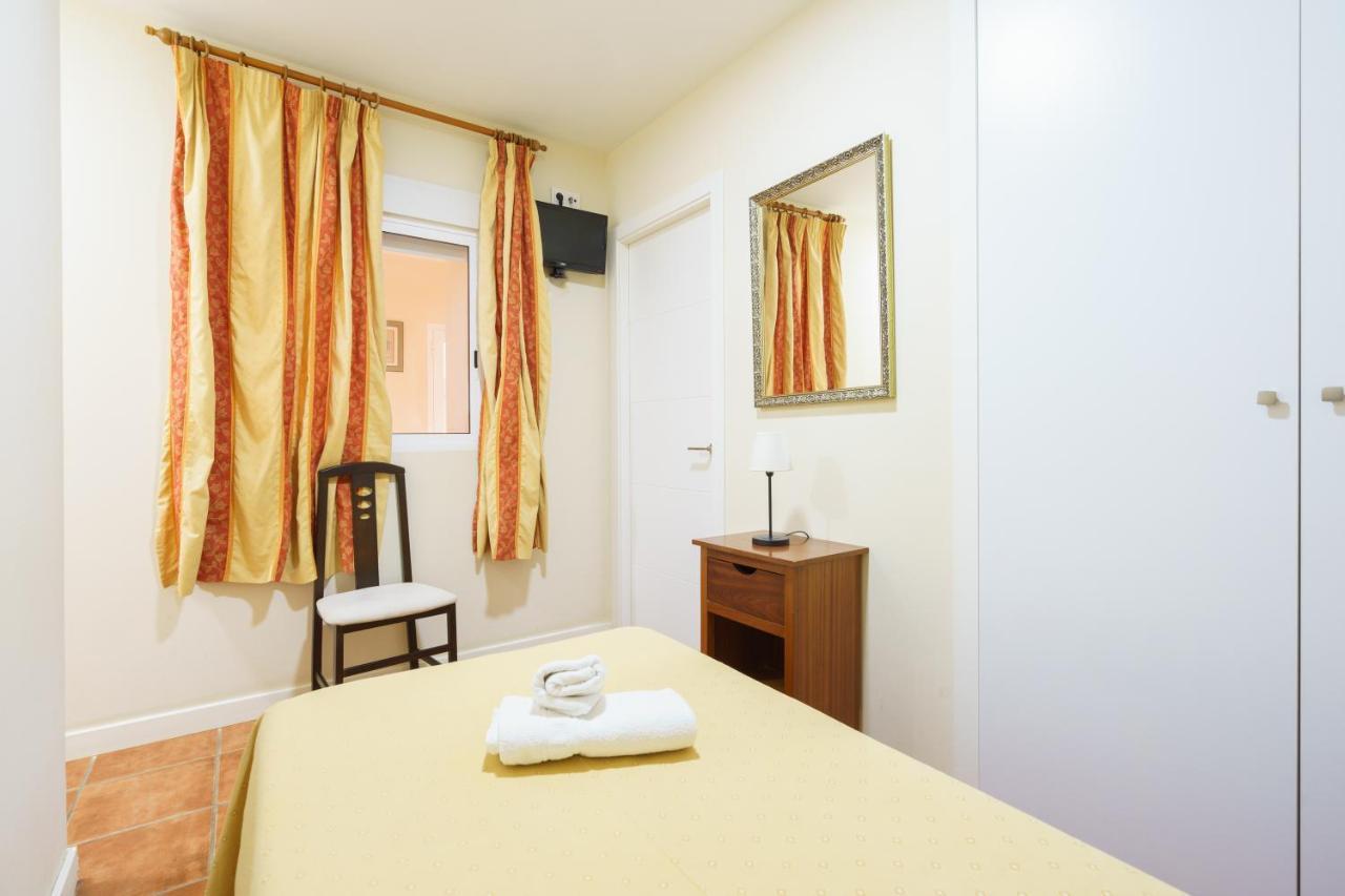 Hotel Carlos V Jerez By Vivere Stays Jerez de la Frontera Esterno foto