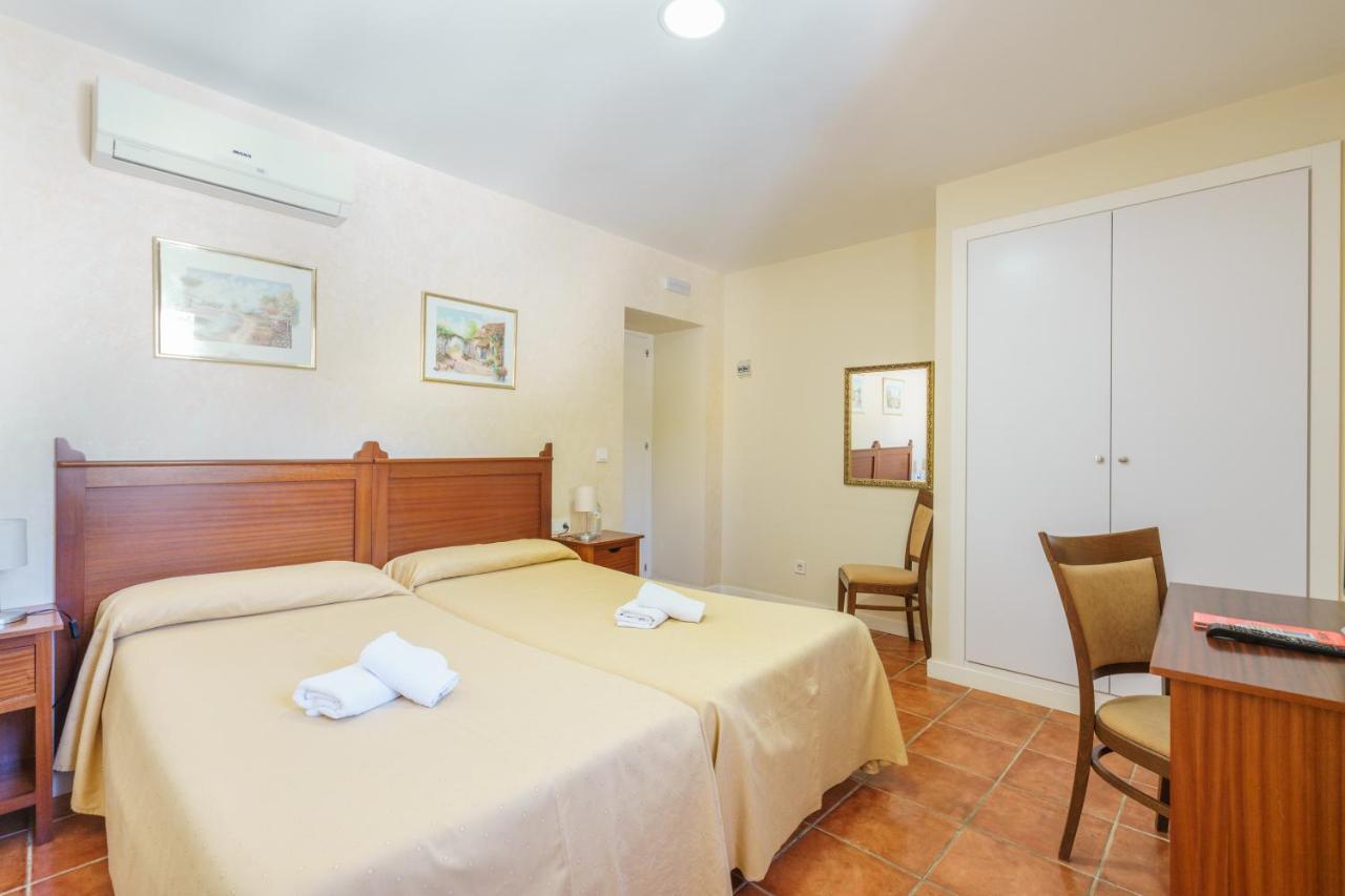 Hotel Carlos V Jerez By Vivere Stays Jerez de la Frontera Esterno foto