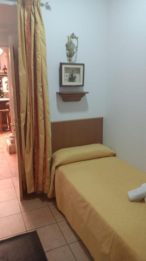 Hotel Carlos V Jerez By Vivere Stays Jerez de la Frontera Esterno foto