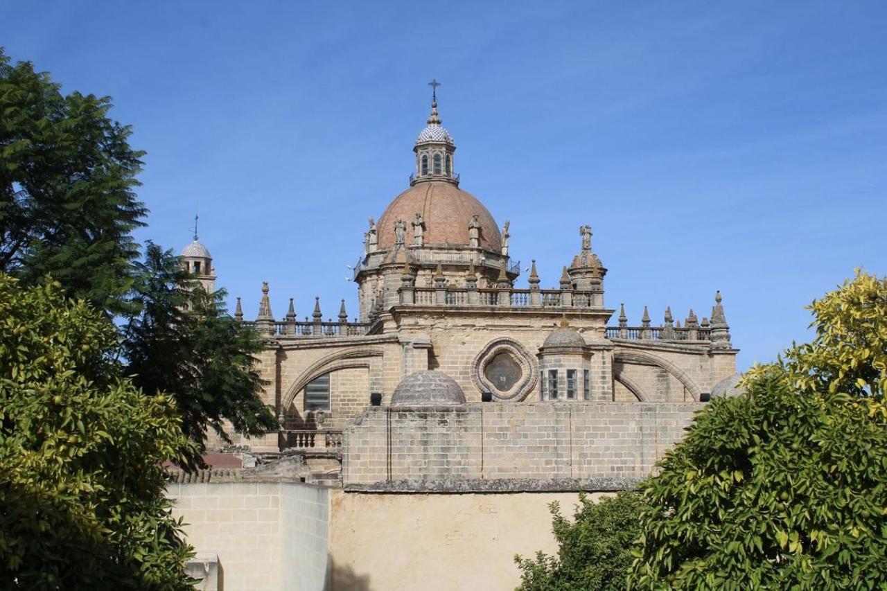 Hotel Carlos V Jerez By Vivere Stays Jerez de la Frontera Esterno foto